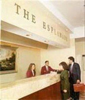 The Esplanade Hotel Уайт-Плейнс Интерьер фото